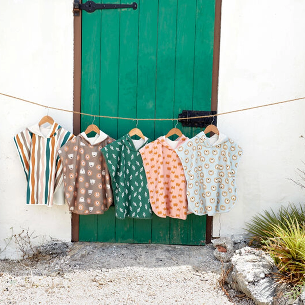 lassig-ponco-za-na-plaza-kamila