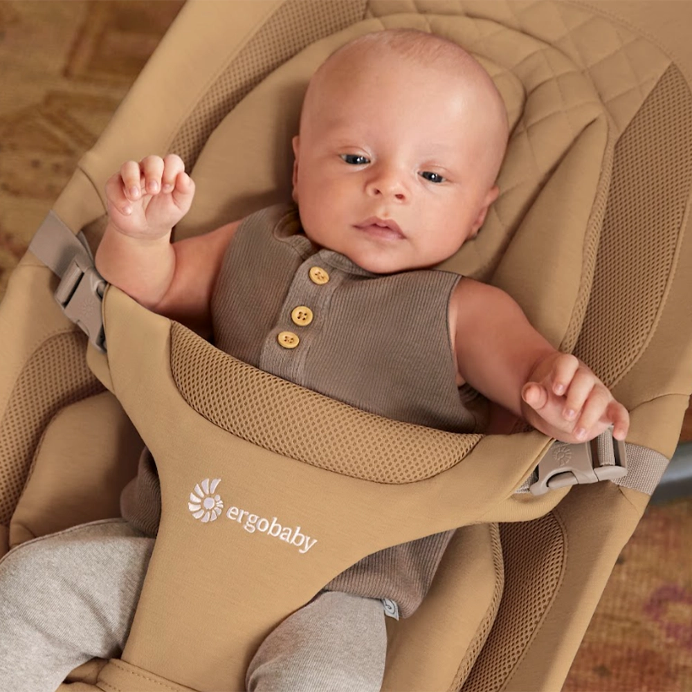 ergobaby-evolve-relaksator-3-vo-1-camel