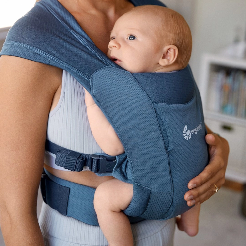 ergobaby-embrace-soft-air-mesh-blue