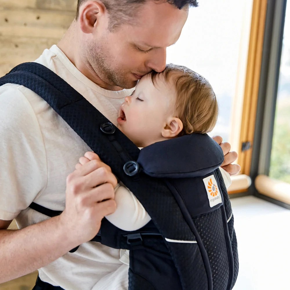 ergobaby-omni-breeze-onyx-black