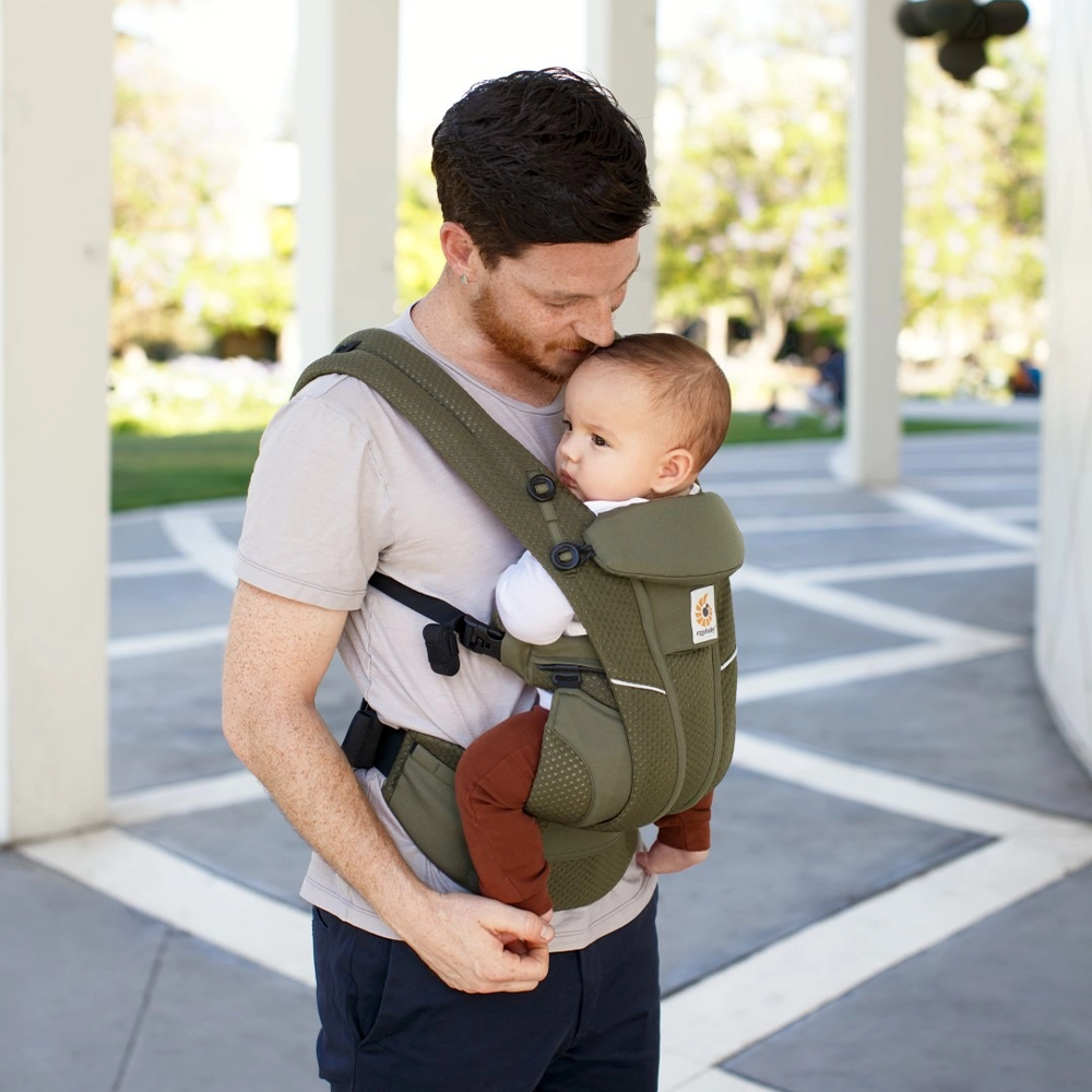 ergobaby-omni-breeze-olive-green