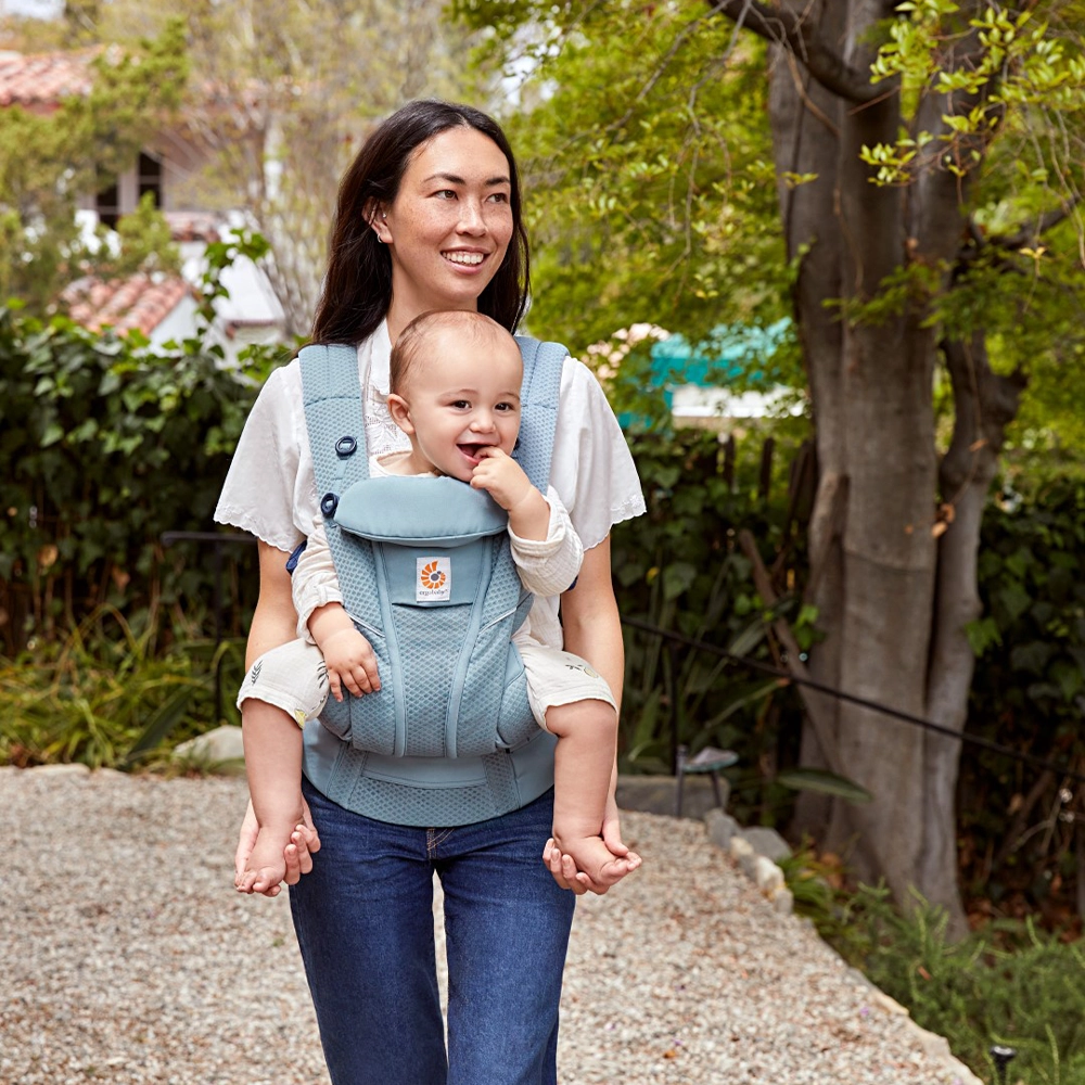 ergobaby-omni-breeze-slate-blue