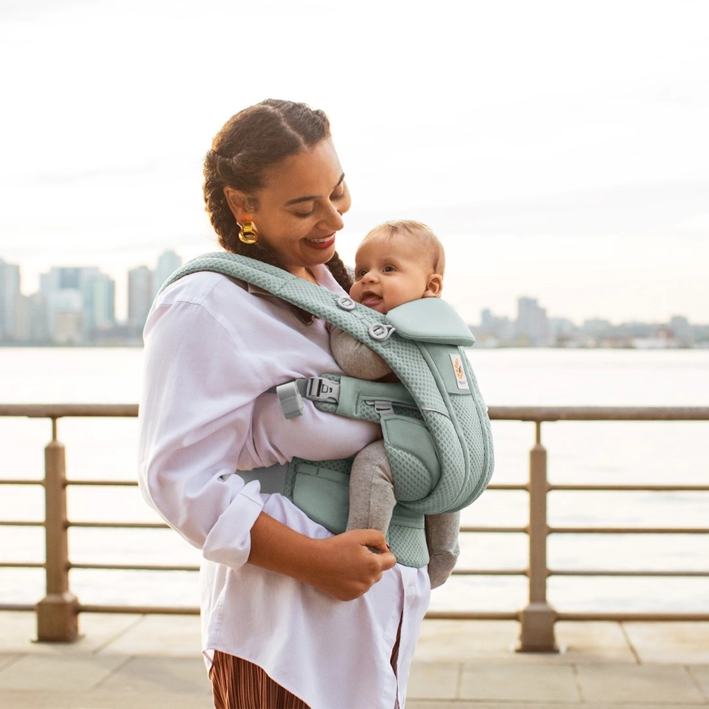 ergobaby-omni-breeze-sage