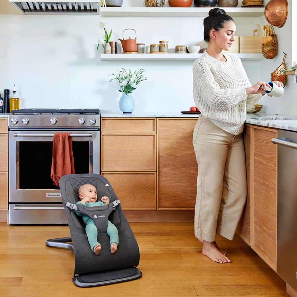 ergobaby-evolve-relaksator-3-vo-1-charcoal-grey